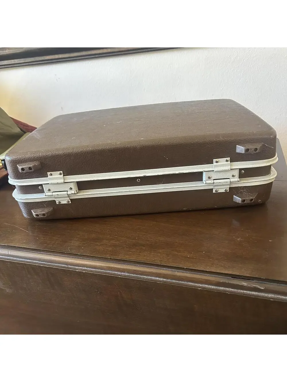Vintage Samsonite Hard Shell Briefcase with Key - Dark Brown